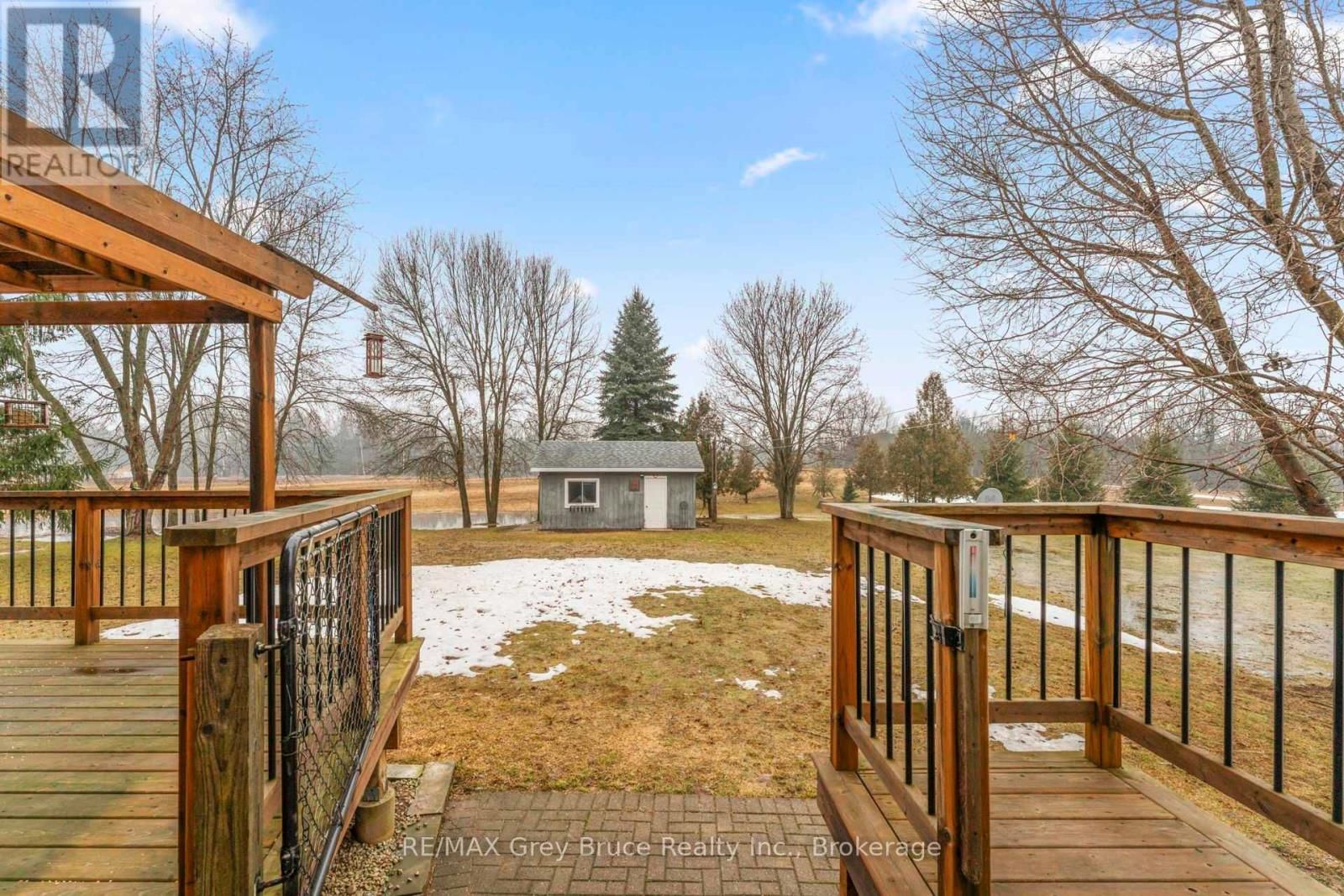 112 MARY AVENUE Image 32