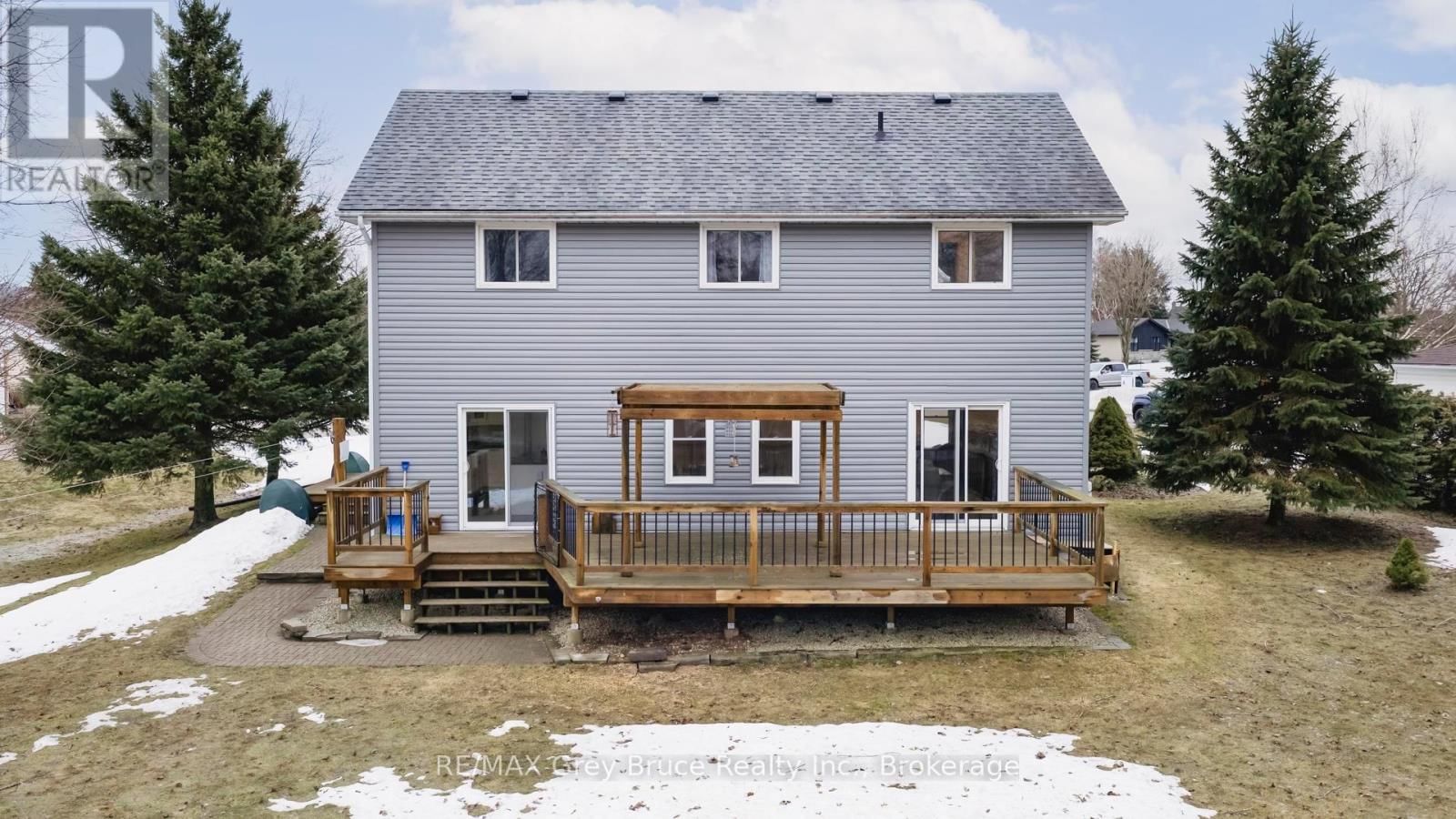 112 MARY AVENUE Image 36