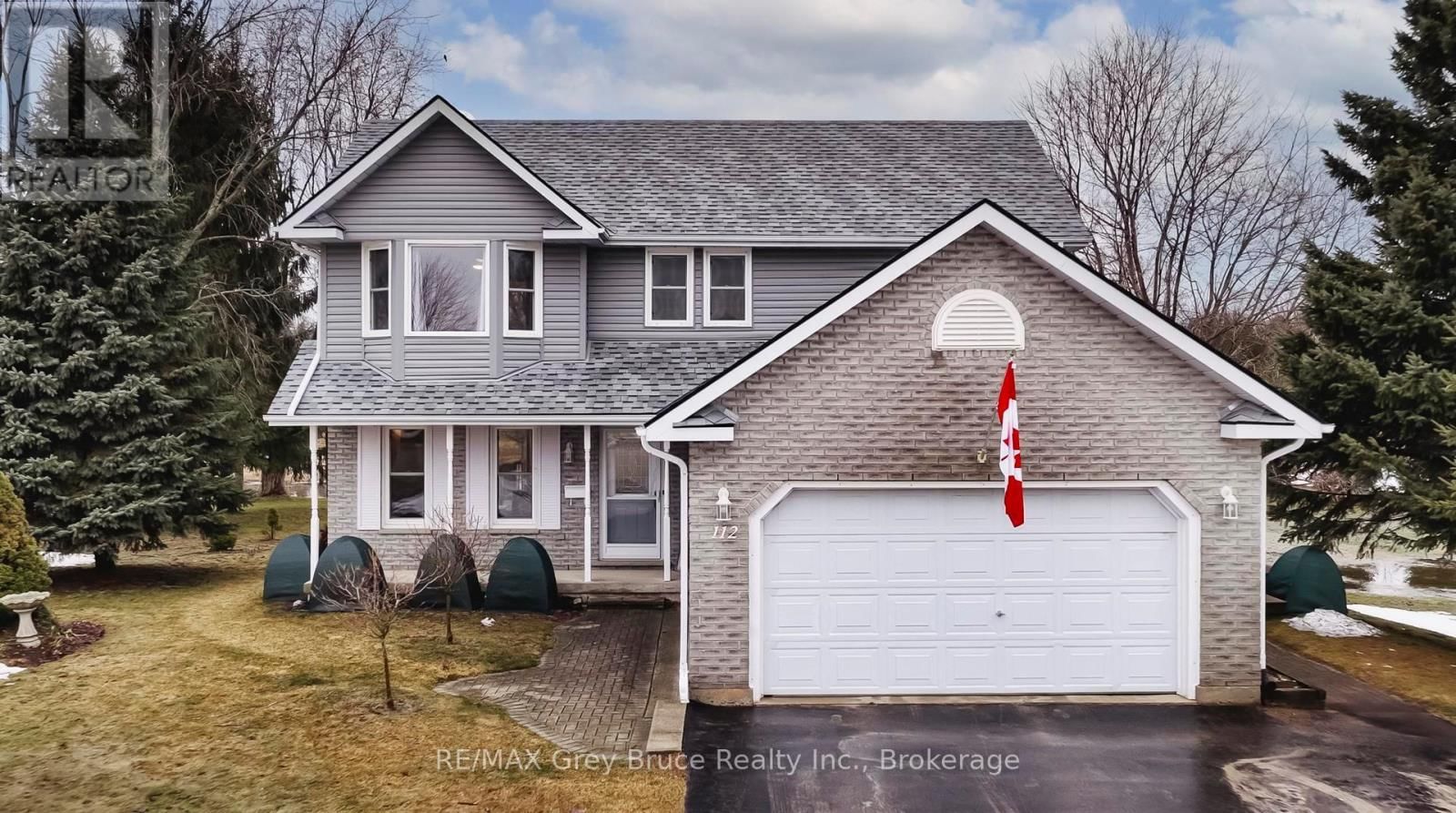 112 MARY AVENUE Image 38