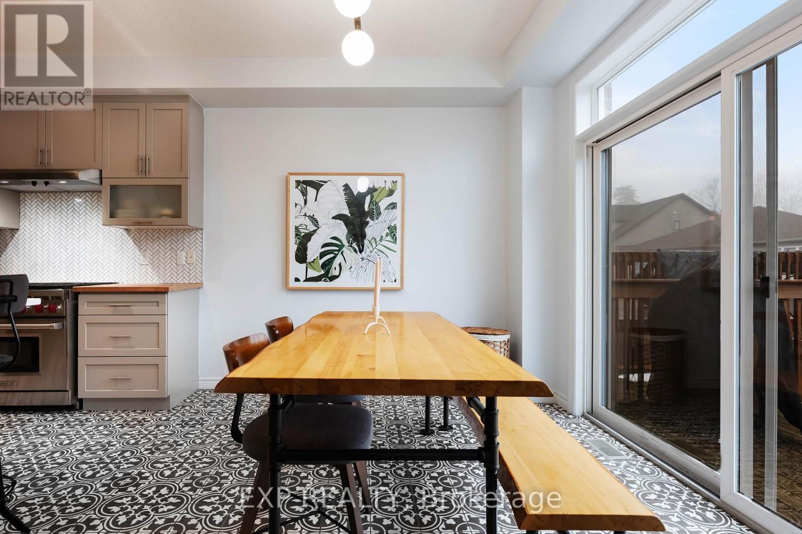 209 DRENTERS COURT Image 19