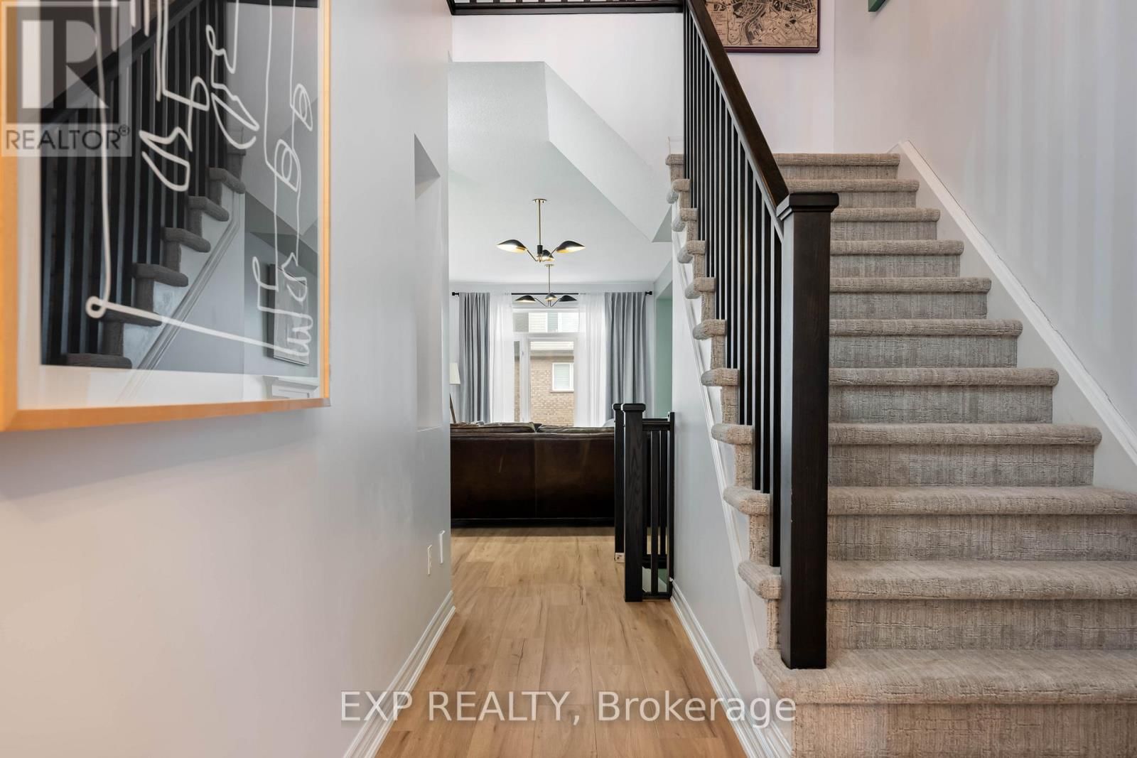 209 DRENTERS COURT Image 23