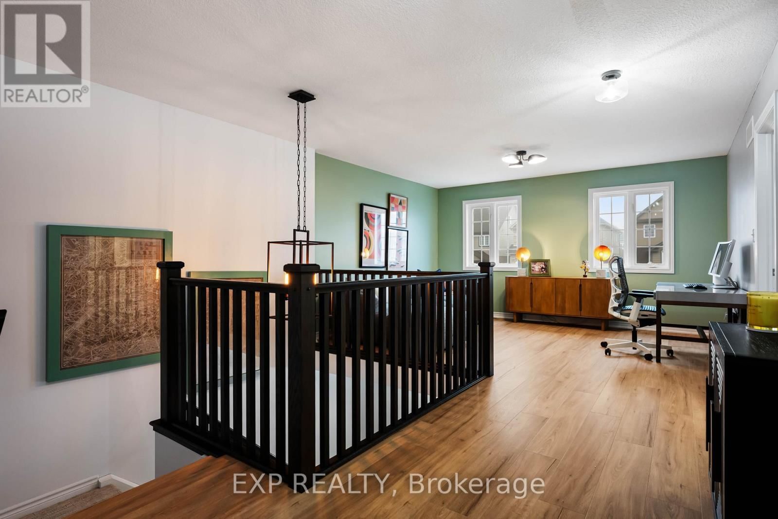 209 DRENTERS COURT Image 24