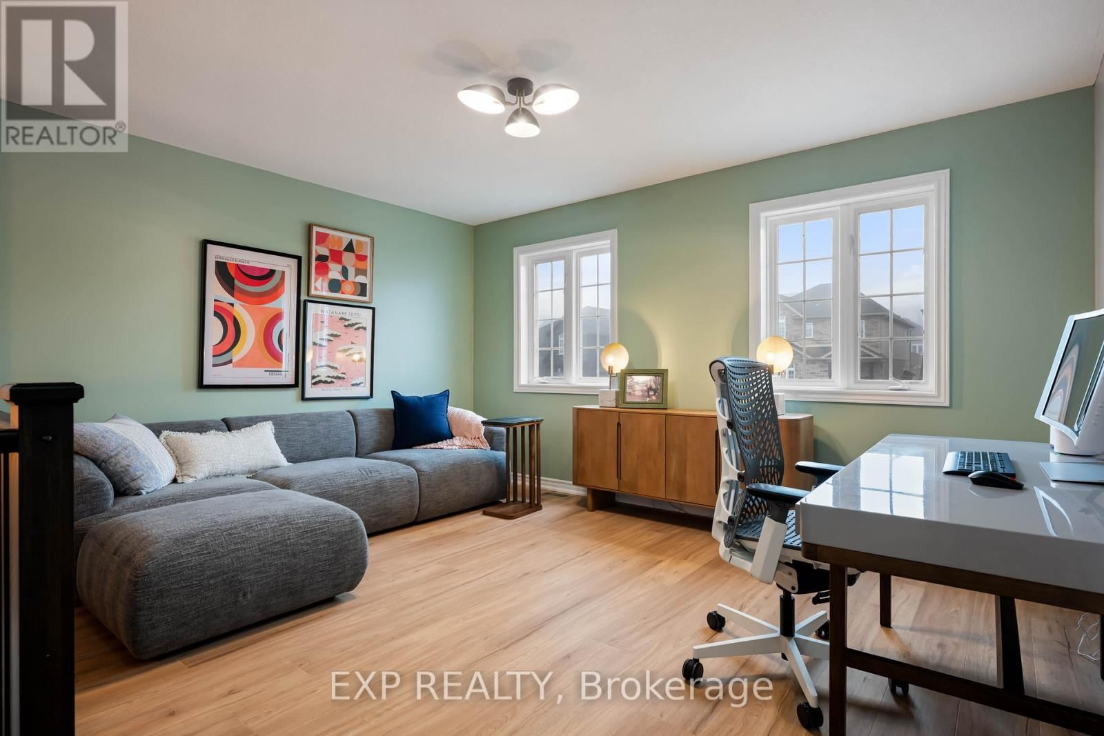 209 DRENTERS COURT Image 25