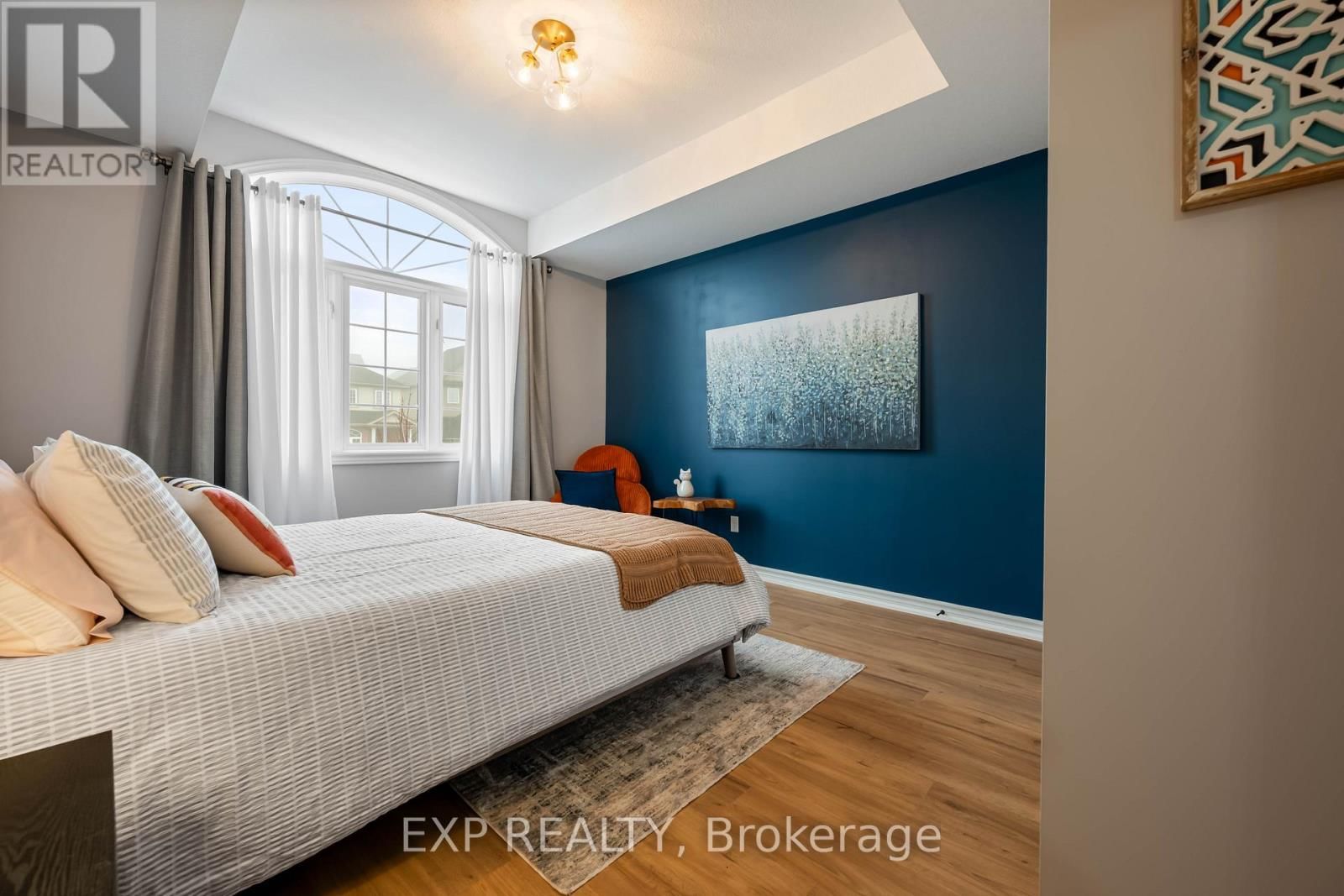 209 DRENTERS COURT Image 28