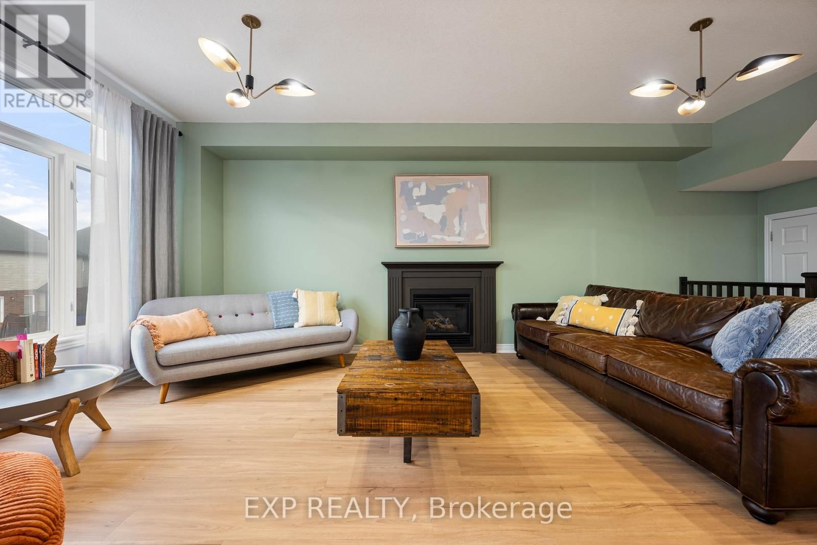 209 DRENTERS COURT Image 8