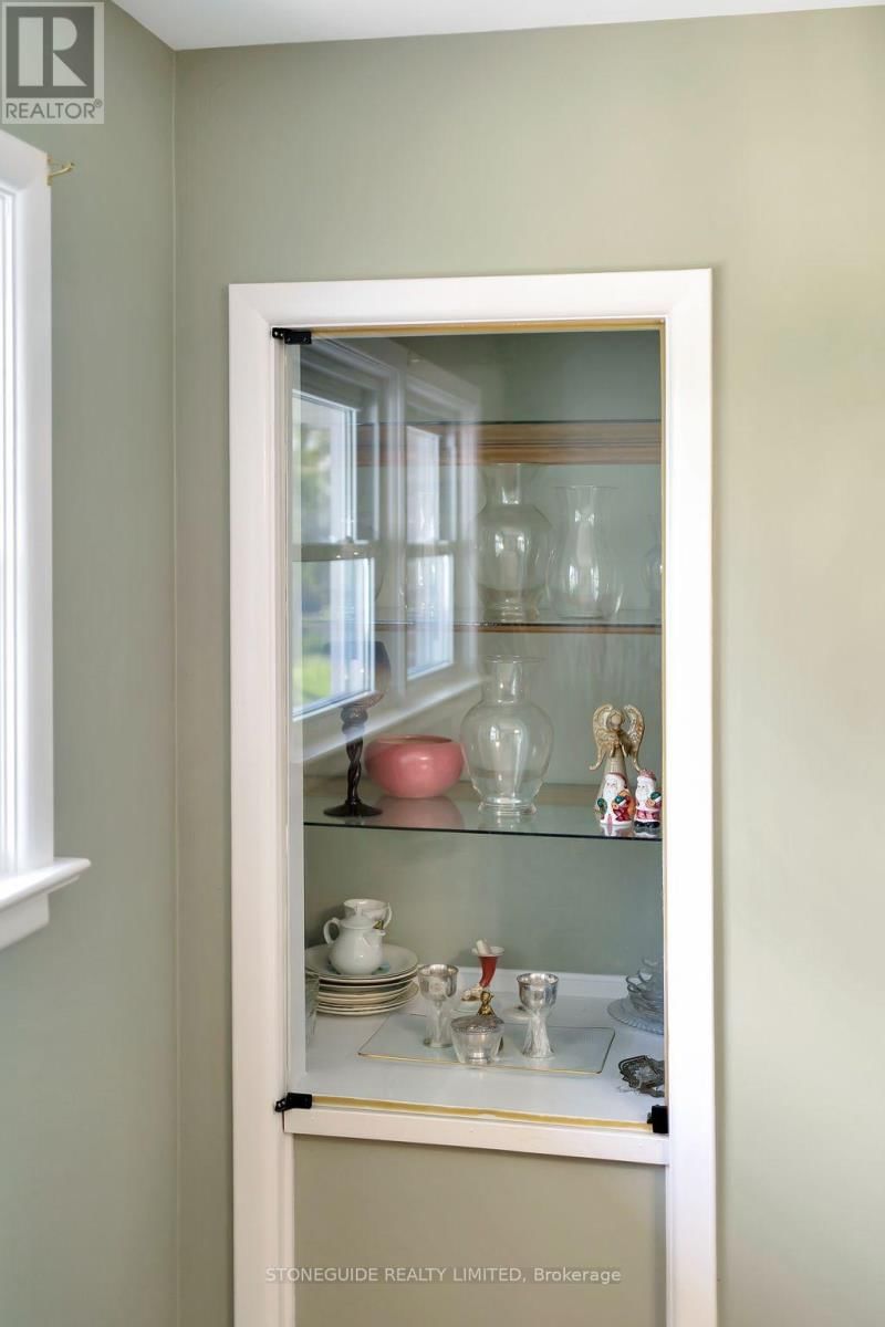 5 ARMOUR COURT Image 12