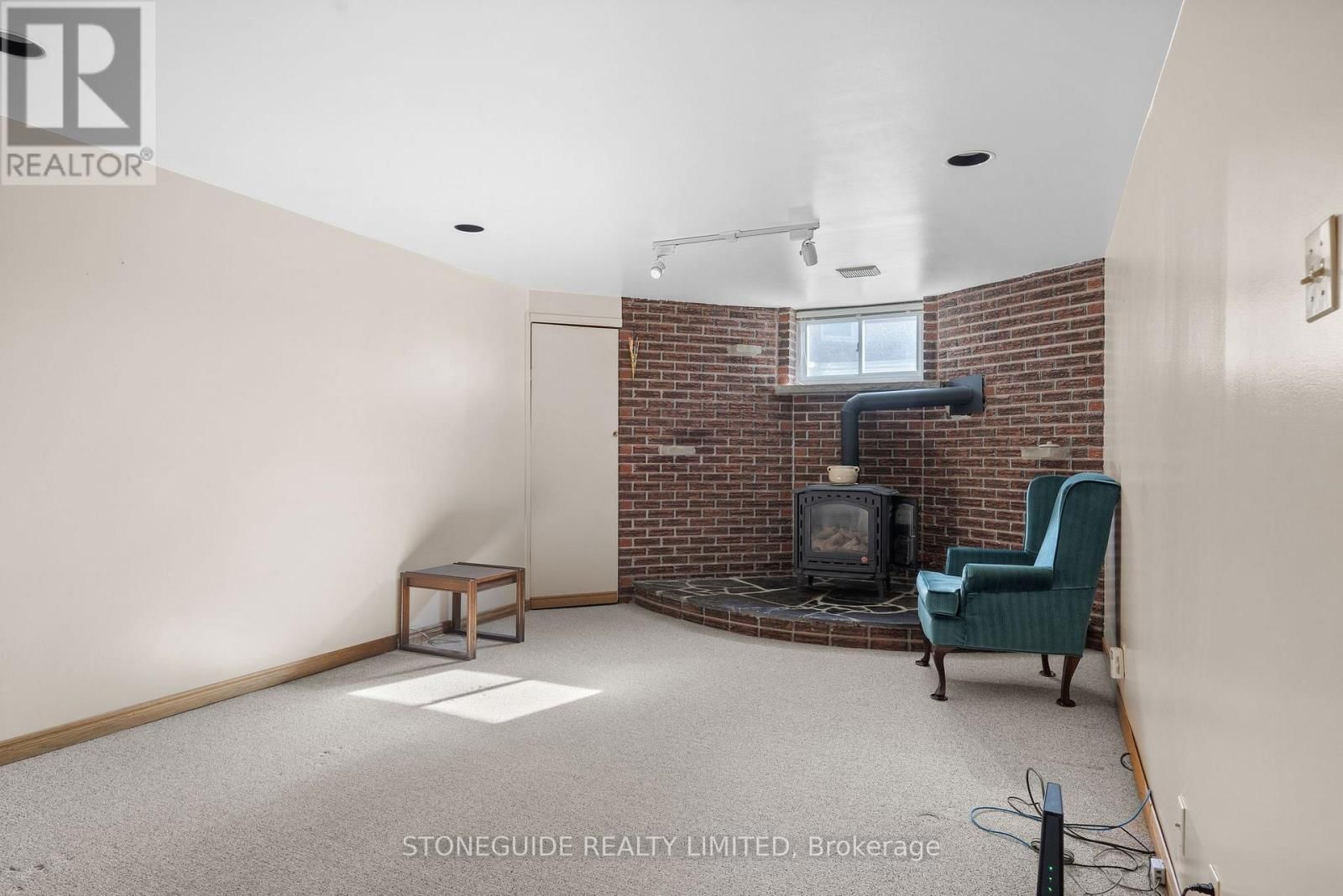 5 ARMOUR COURT Image 26