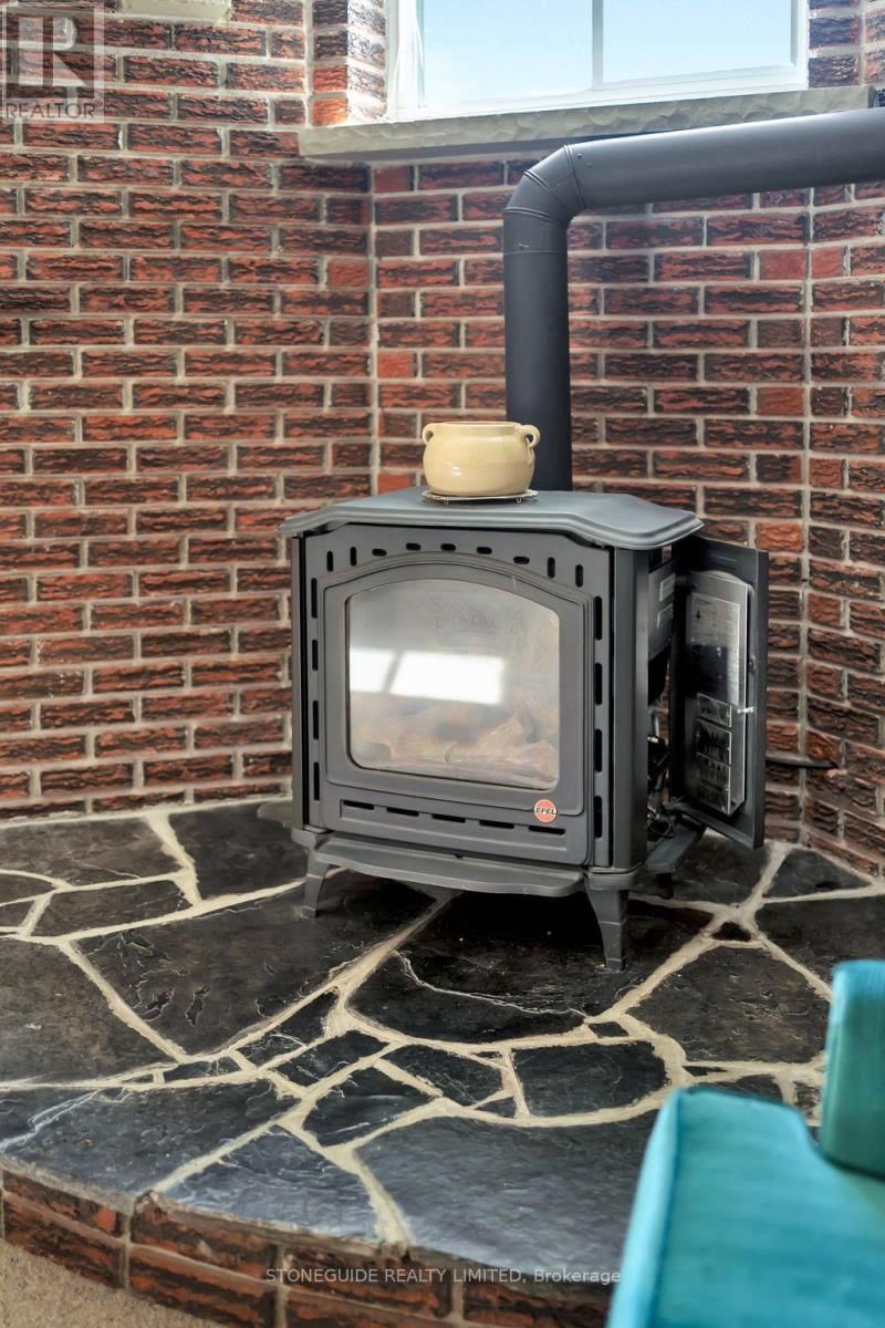 5 ARMOUR COURT Image 27