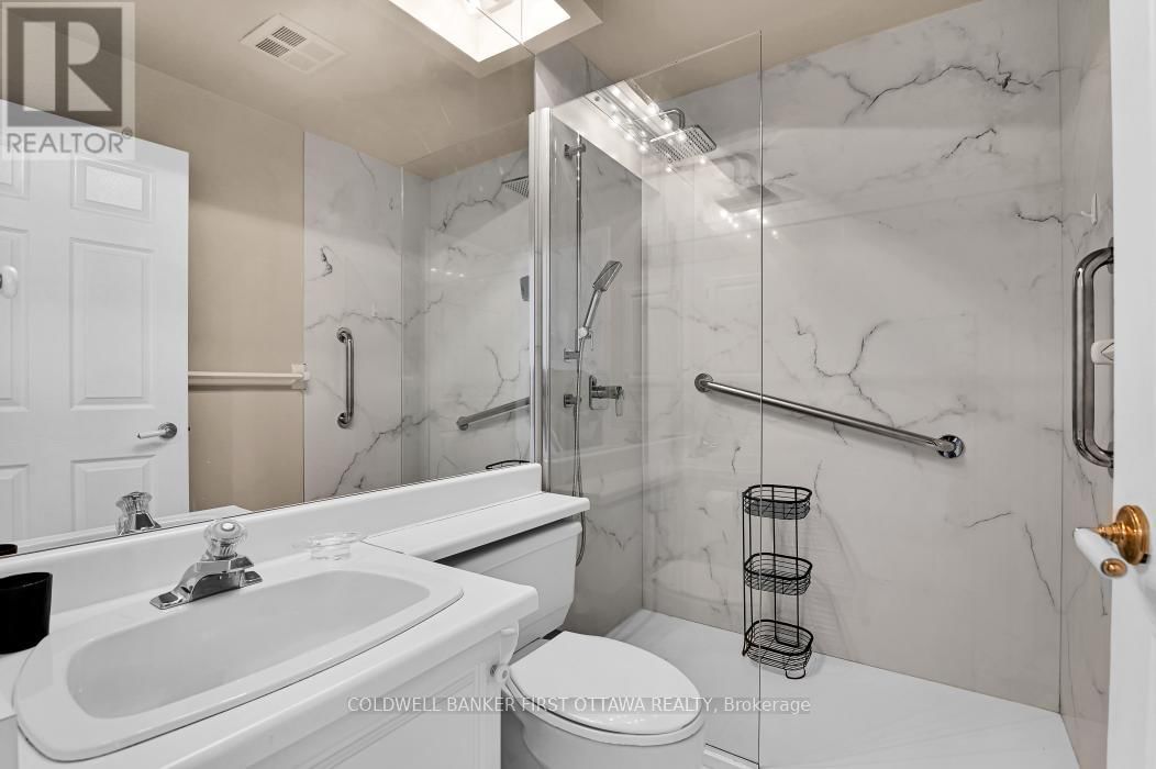 2702 - 1480 RIVERSIDE DRIVE Image 27