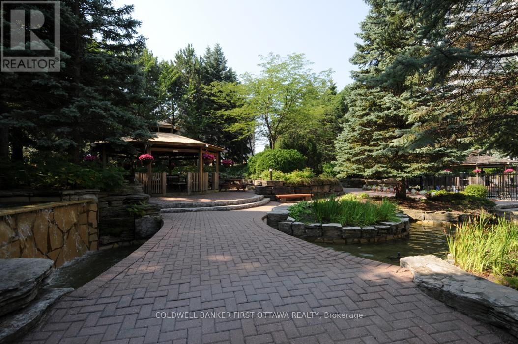 2702 - 1480 RIVERSIDE DRIVE Image 36