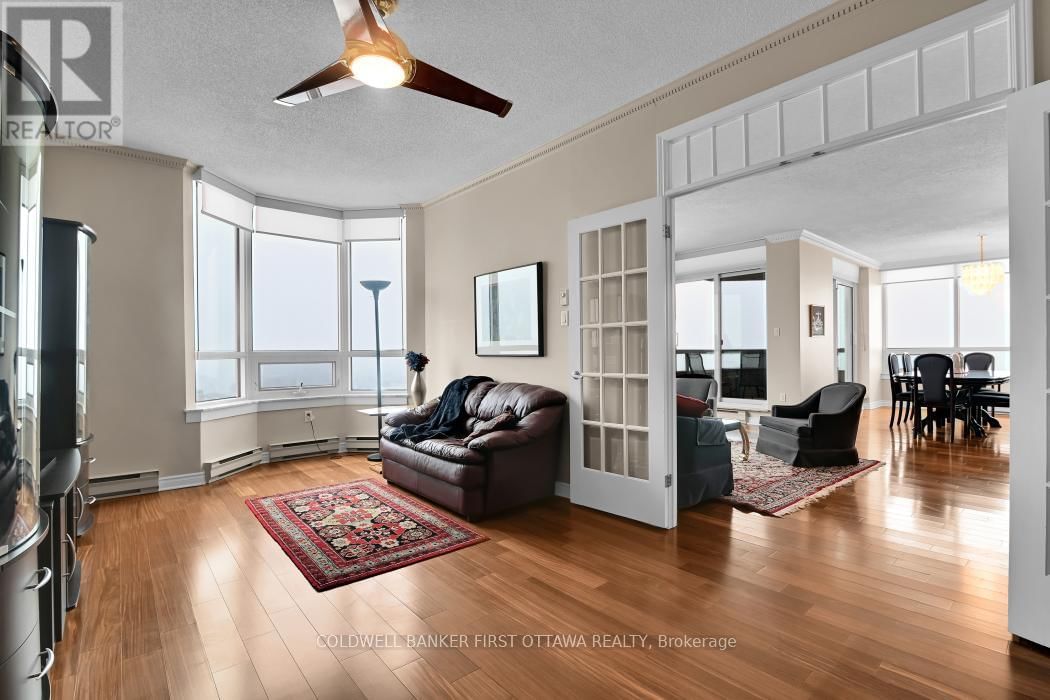 2702 - 1480 RIVERSIDE DRIVE Image 9