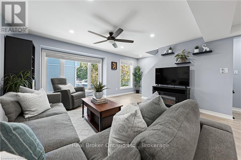 10 - 320 ALMA STREET Image 13