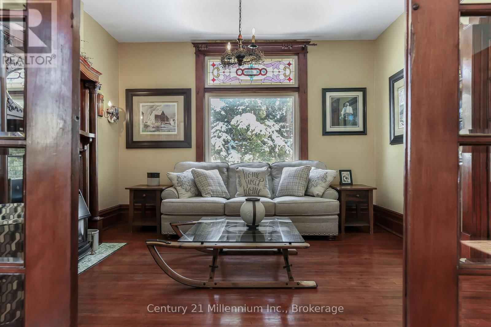 296 GARAFRAXA ST STREET Image 15