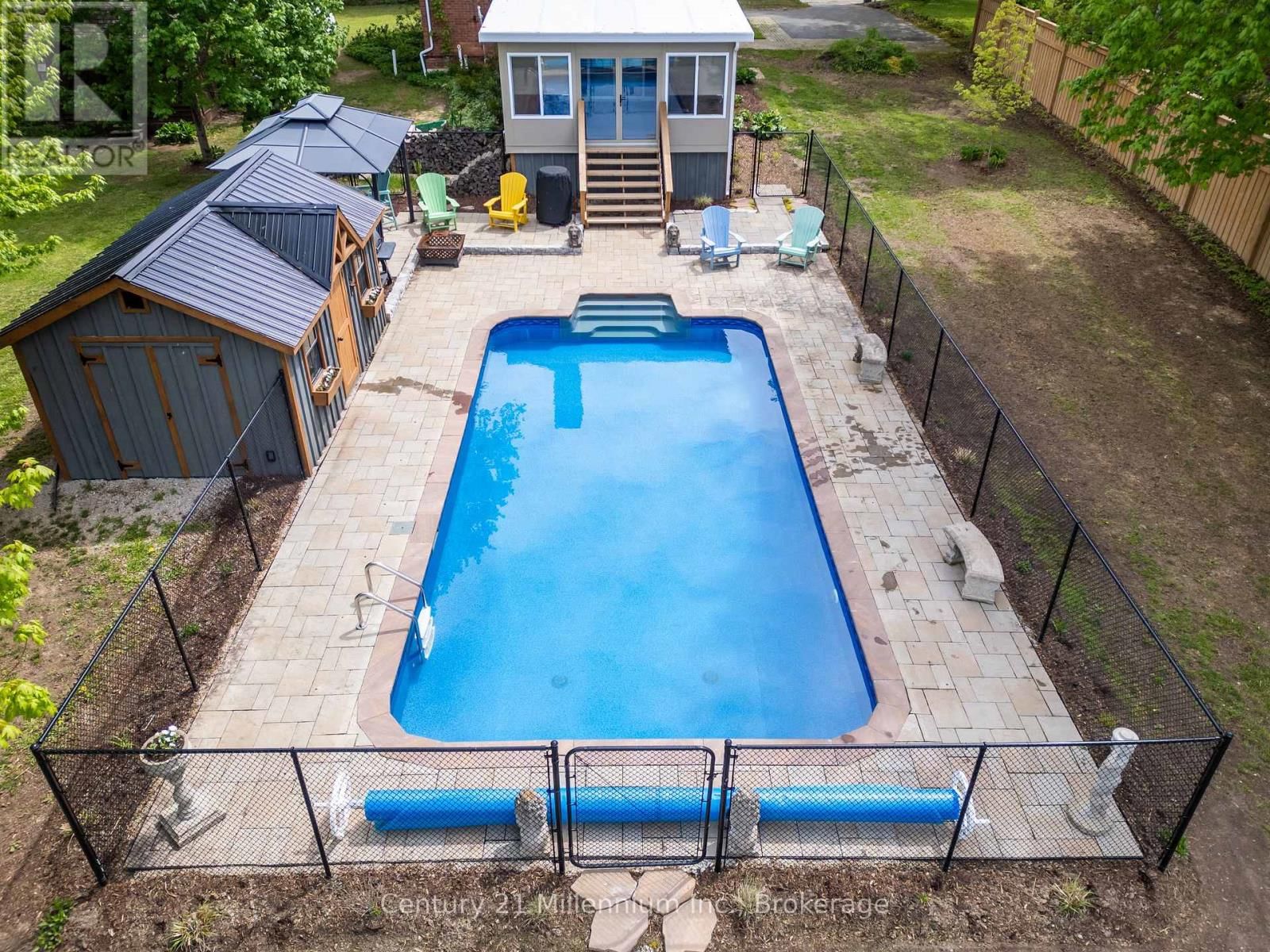 296 GARAFRAXA ST STREET Image 7