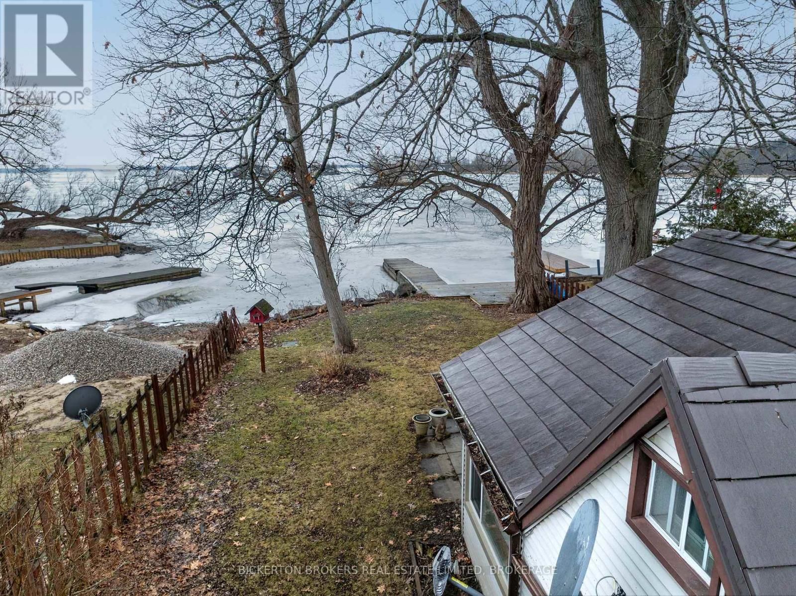 15 STURTIVANS LANE Image 9