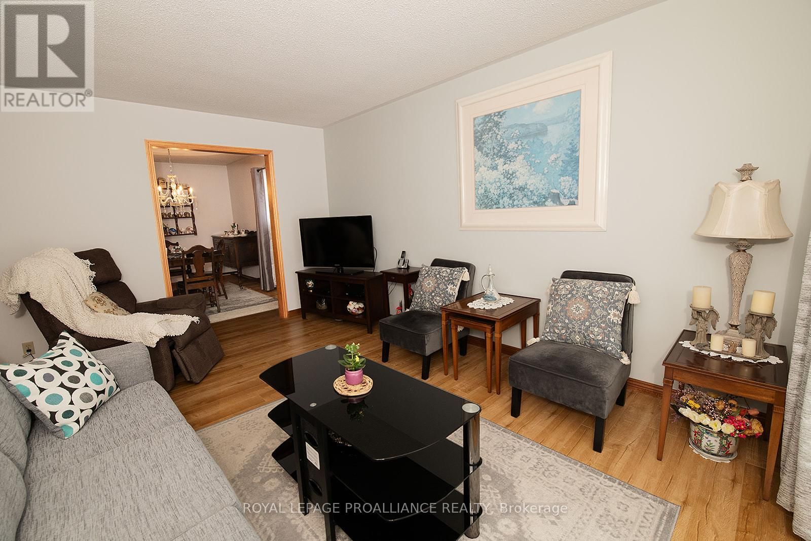 35 MORRIS DRIVE Image 12