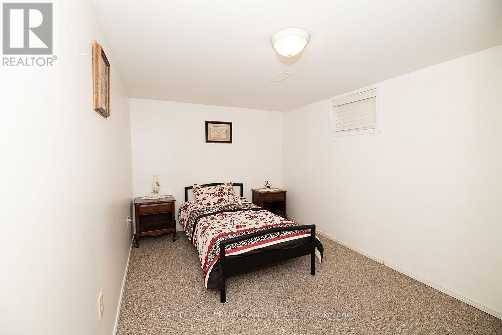 35 MORRIS DRIVE Image 20