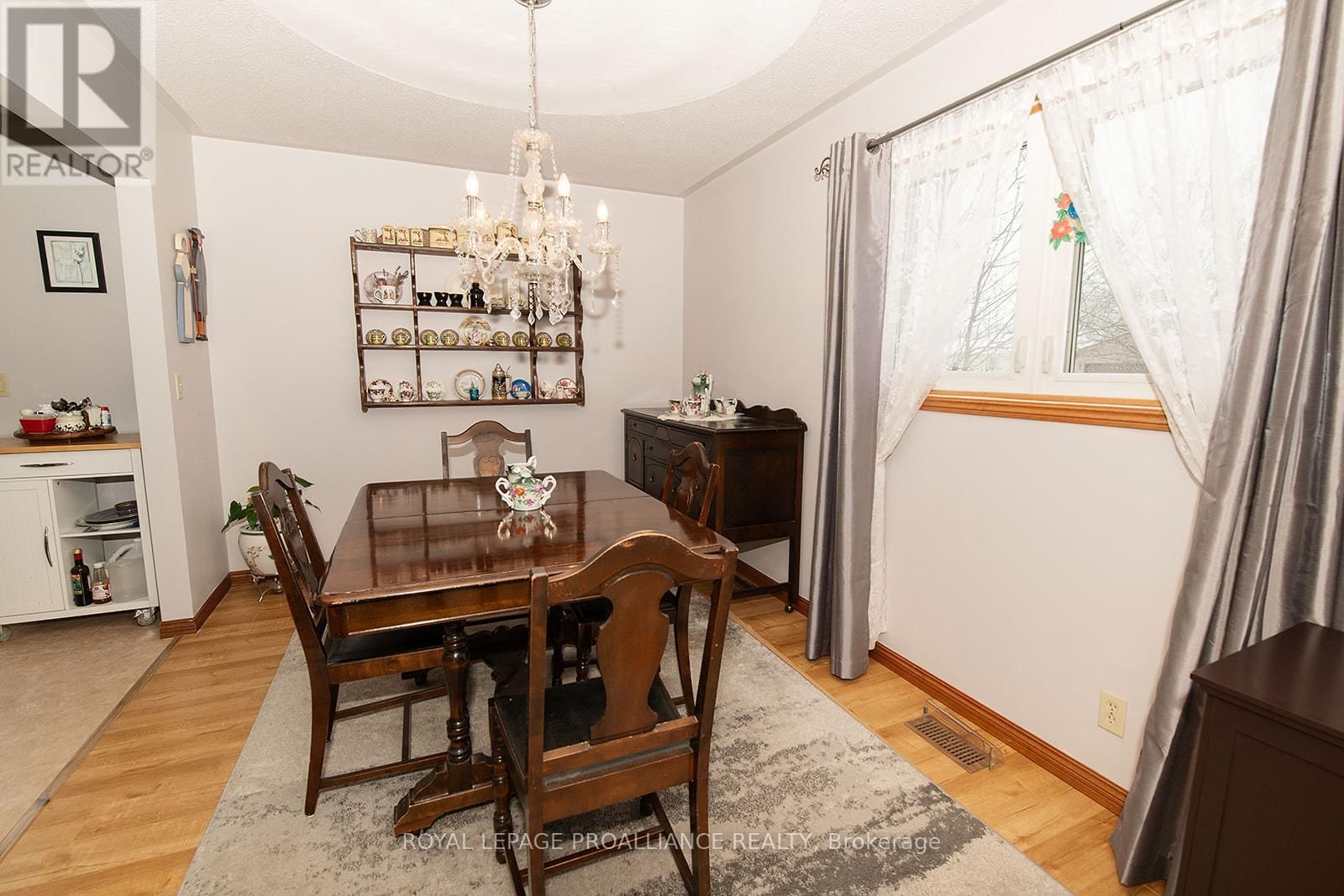 35 MORRIS DRIVE Image 9