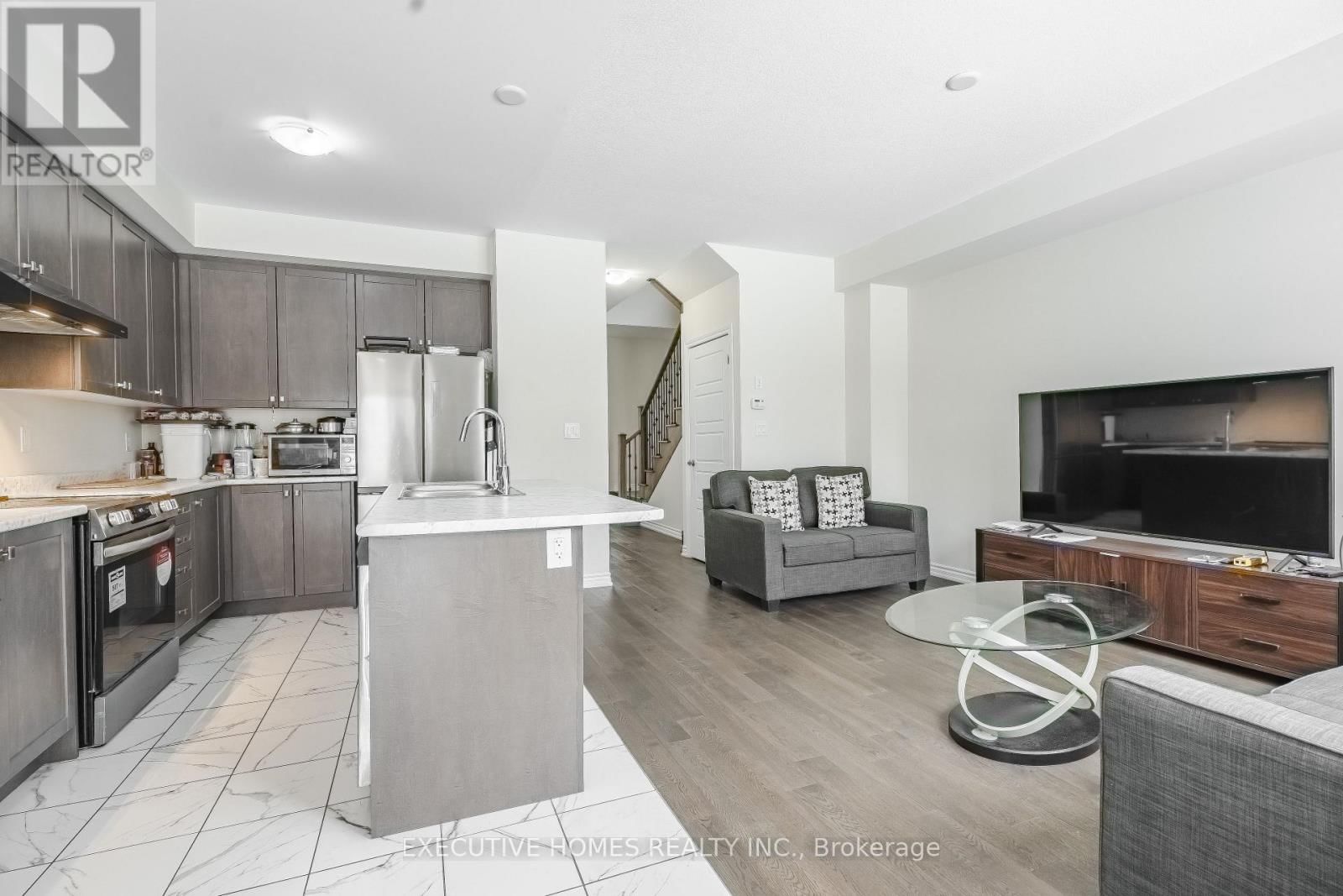 16 EVER SWEET WAY WEST Image 10