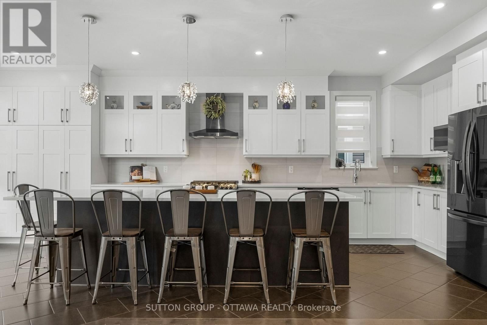 571 EGRET WAY Image 16