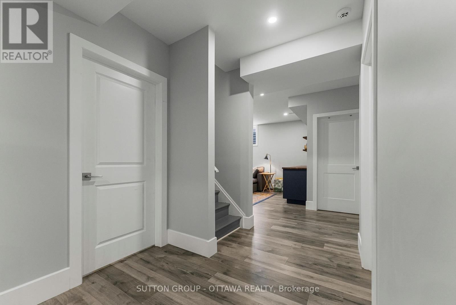 571 EGRET WAY Image 44