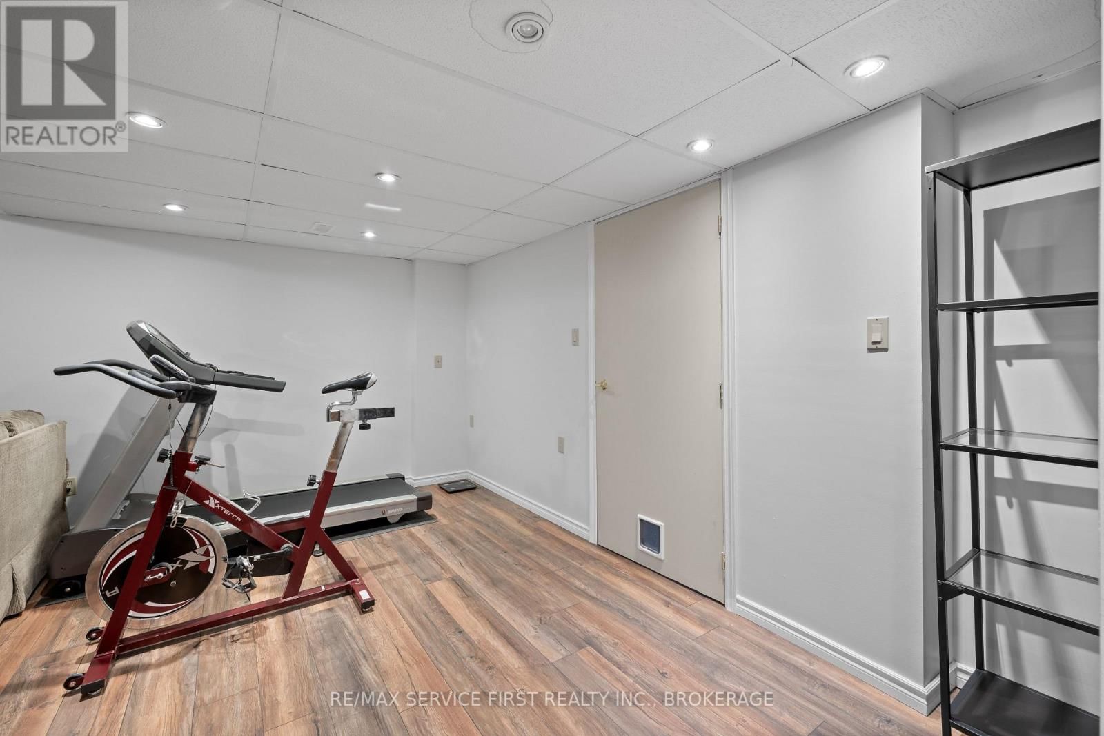 199 SPLINTER COURT Image 39