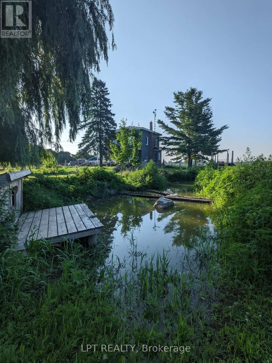 21630 LAGGAN-GLENELG ROAD Image 40