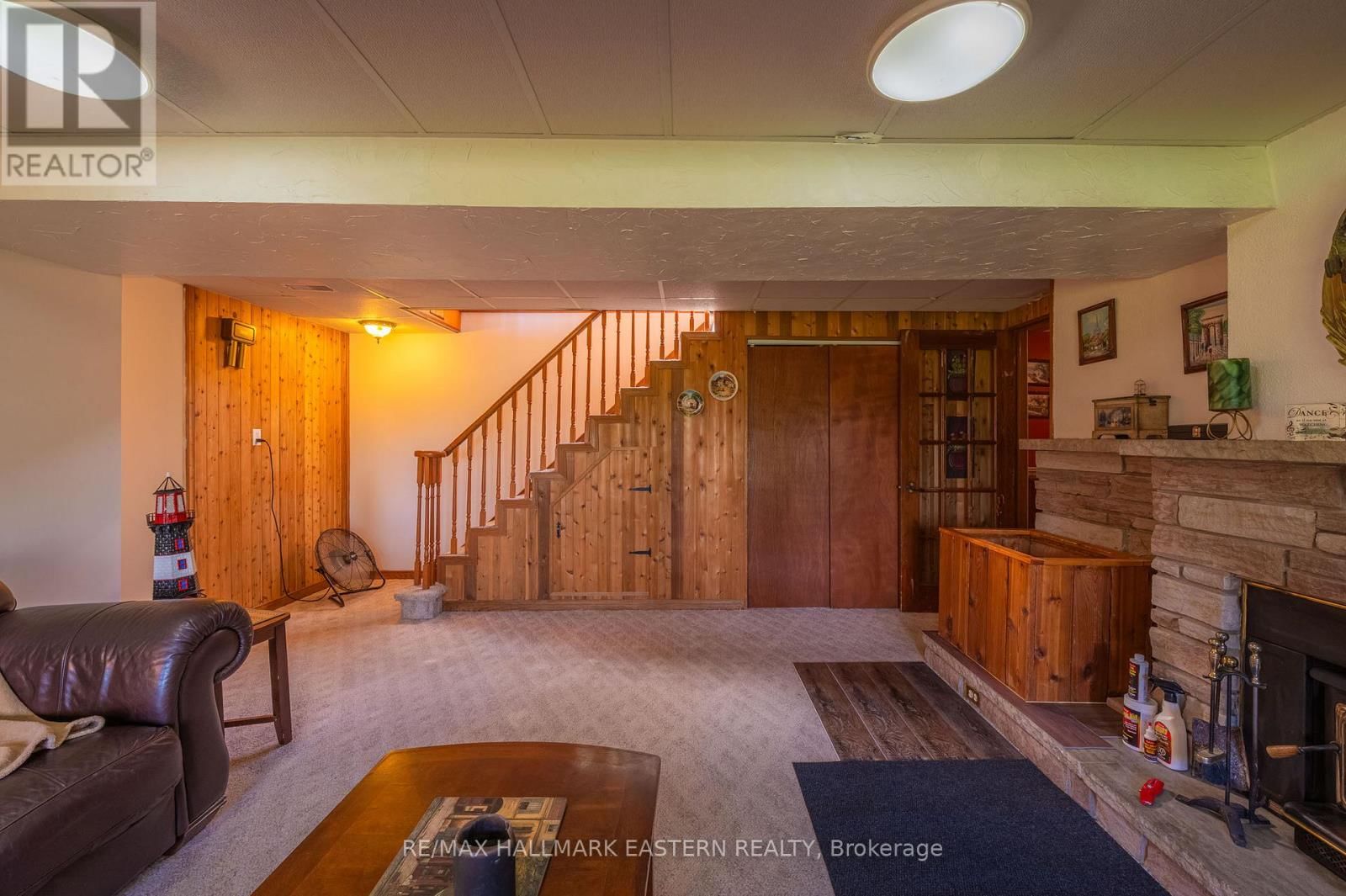 137 GRANDVIEW DRIVE Image 41