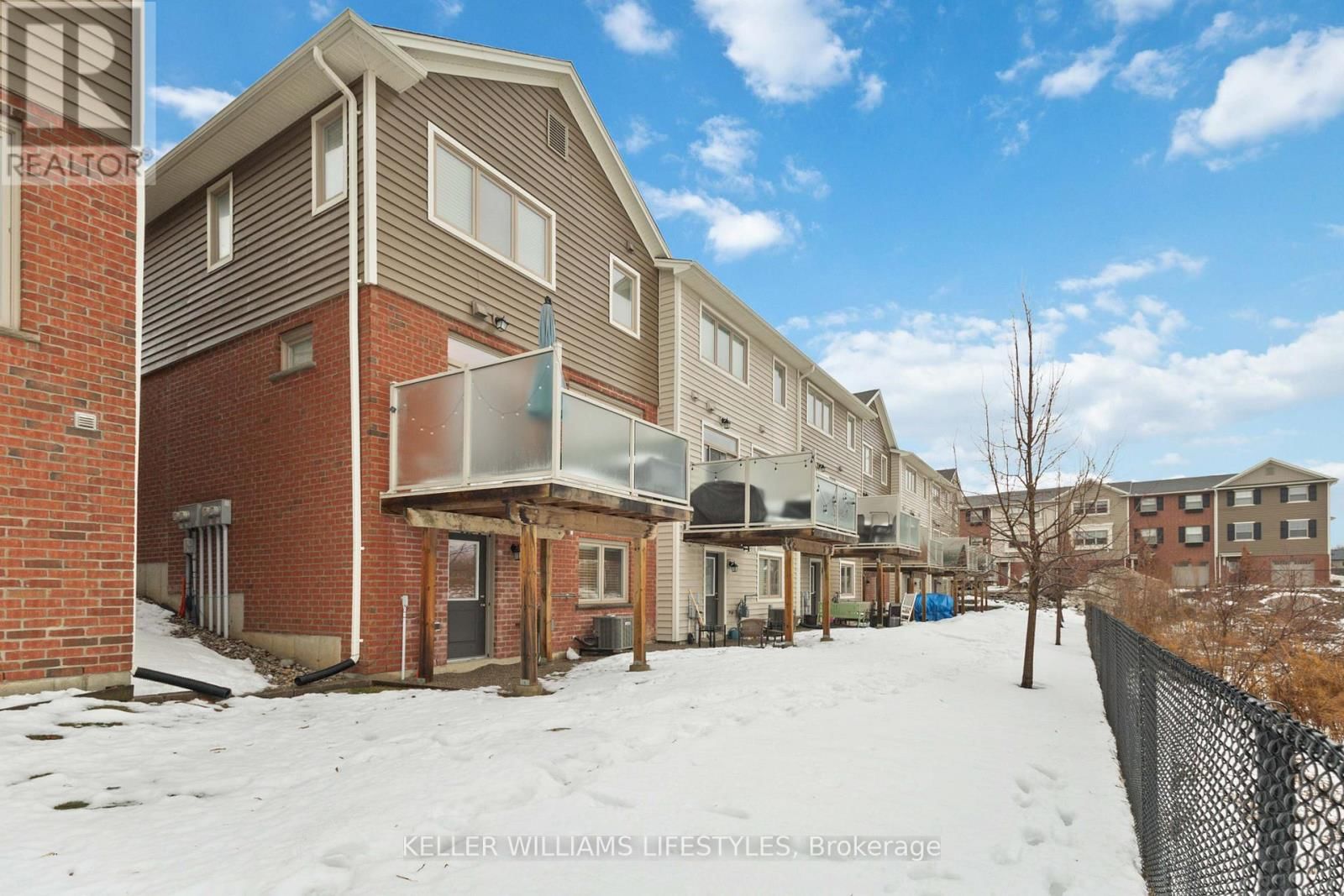 114 - 3025 SINGLETON AVENUE Image 28