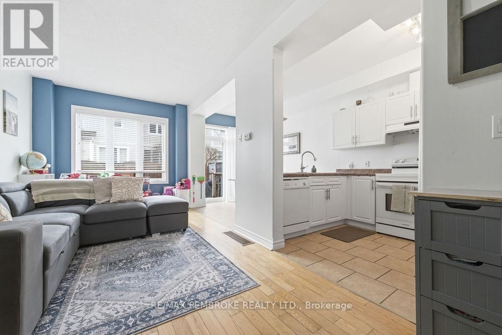 843 NEWMARKET LANE Image 13