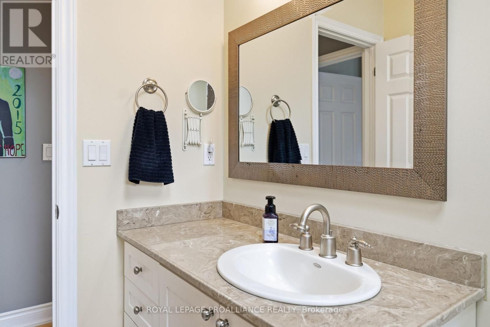 215 WATER STREET Image 23