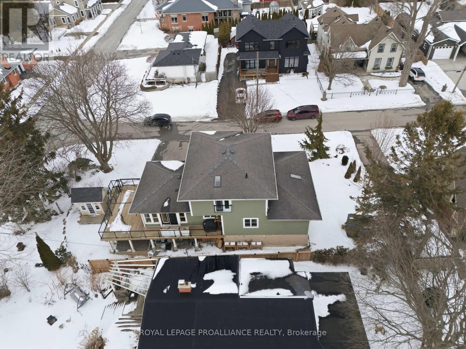 215 WATER STREET Image 43