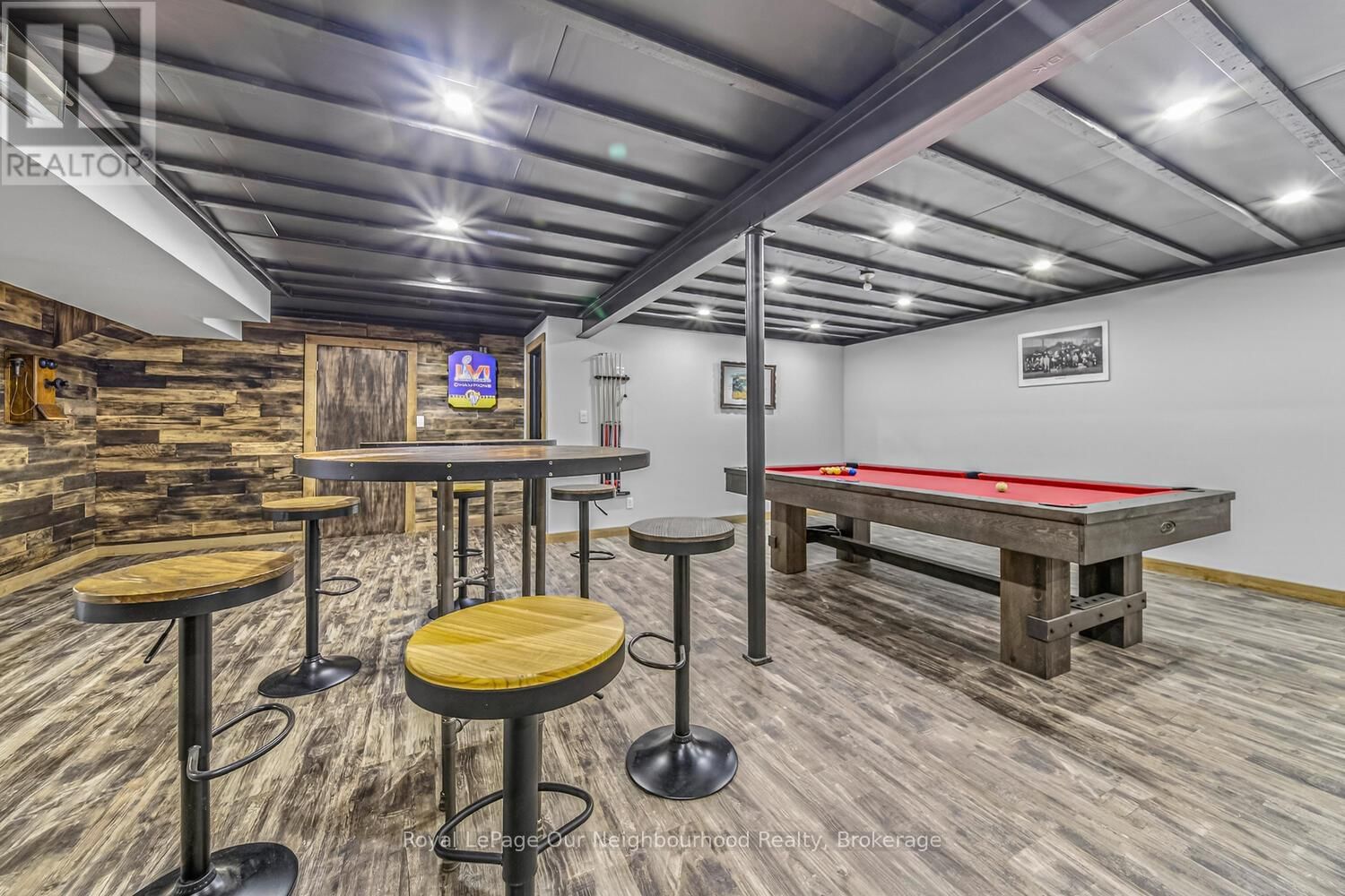 47 SONGBIRD CRESCENT Image 43