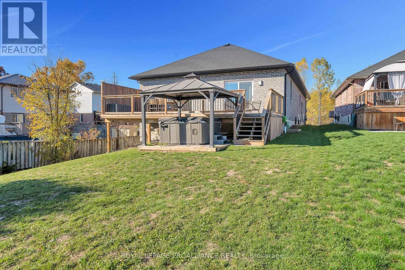 41 SINGLETON STREET Image 33