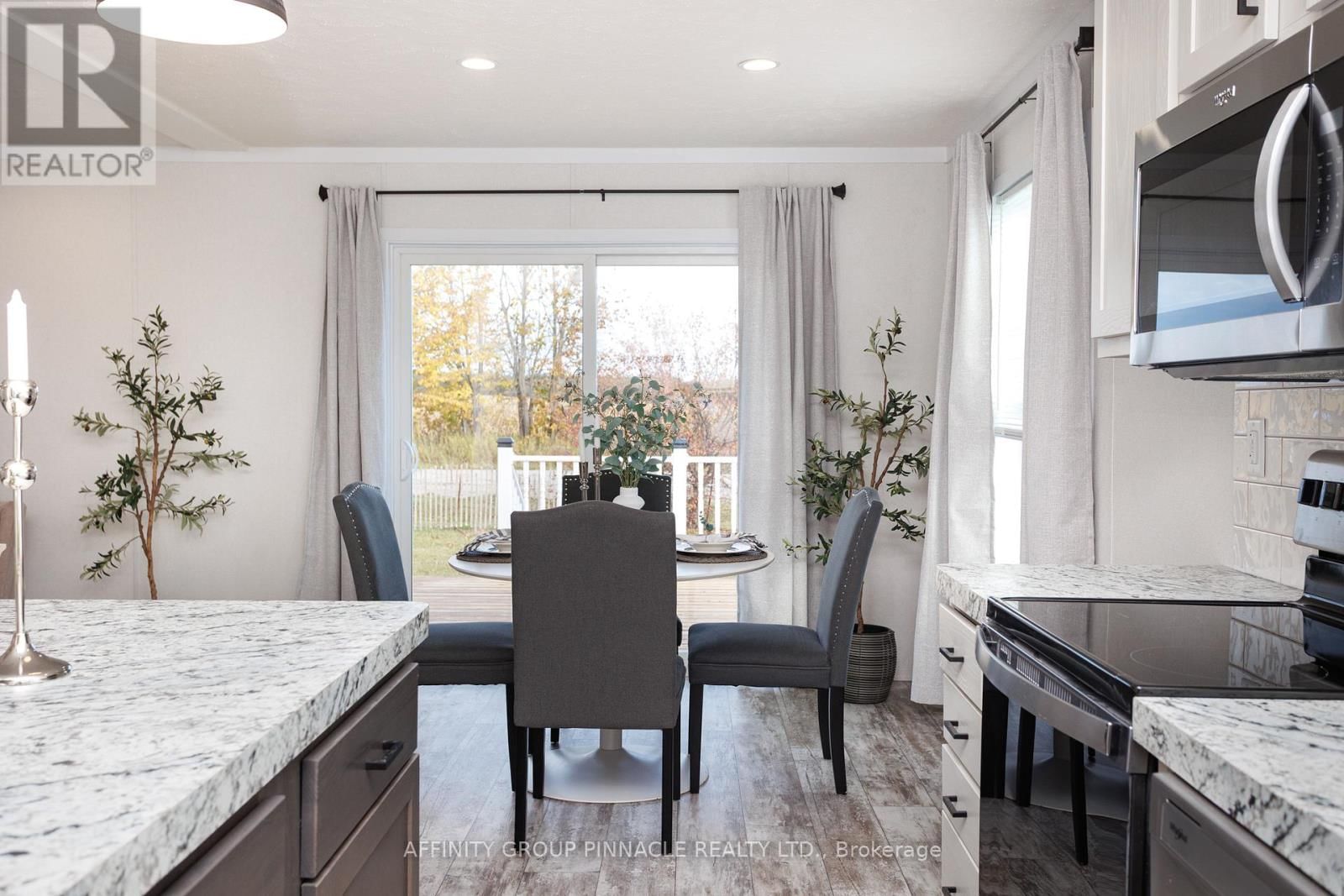 1 VISTA DRIVE Image 19