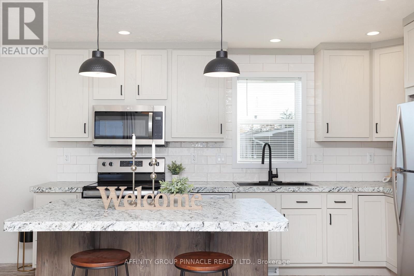 1 VISTA DRIVE Image 25