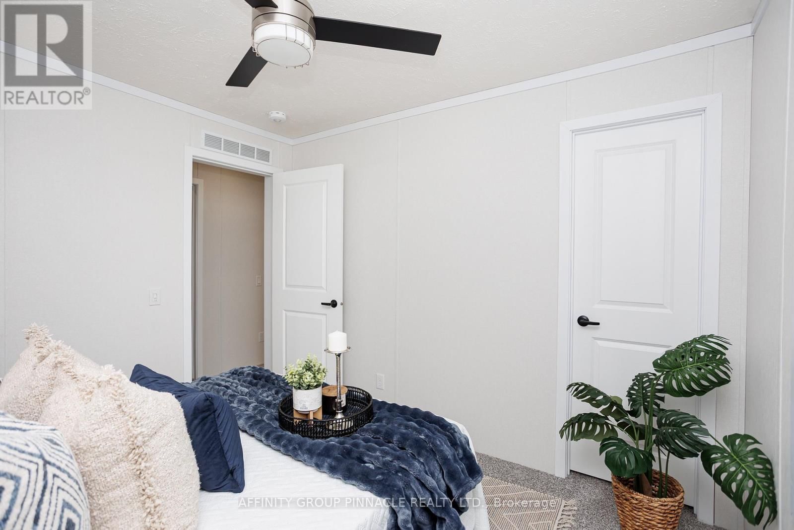 1 VISTA DRIVE Image 30