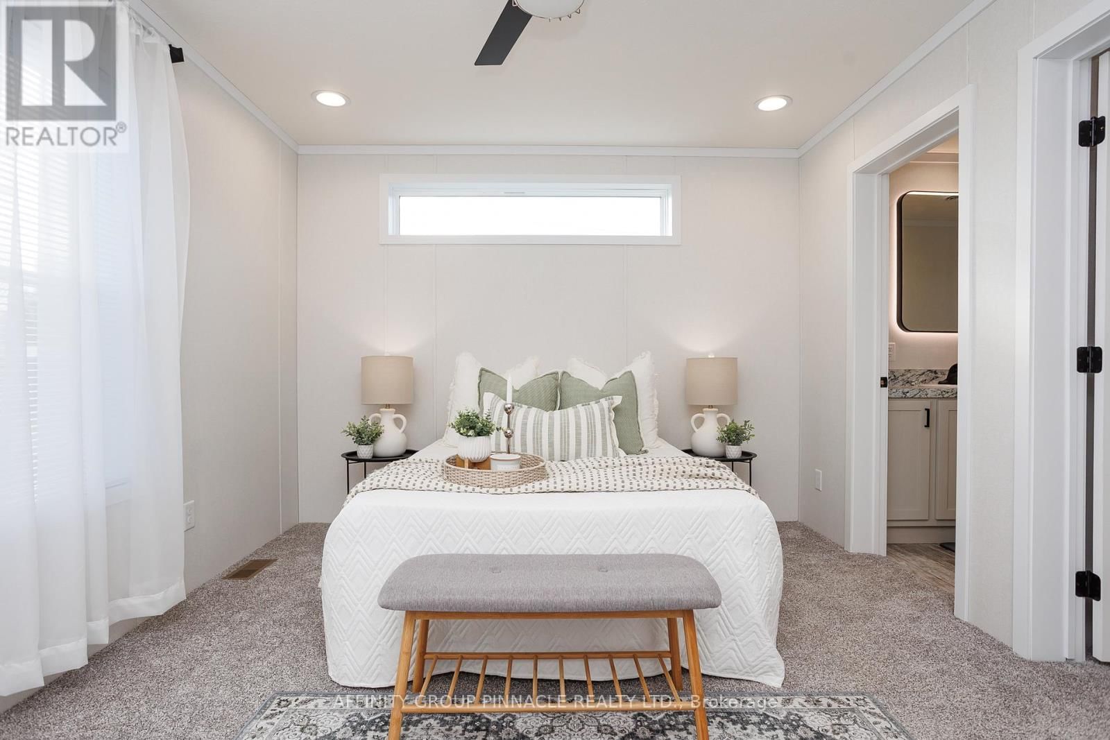 1 VISTA DRIVE Image 36