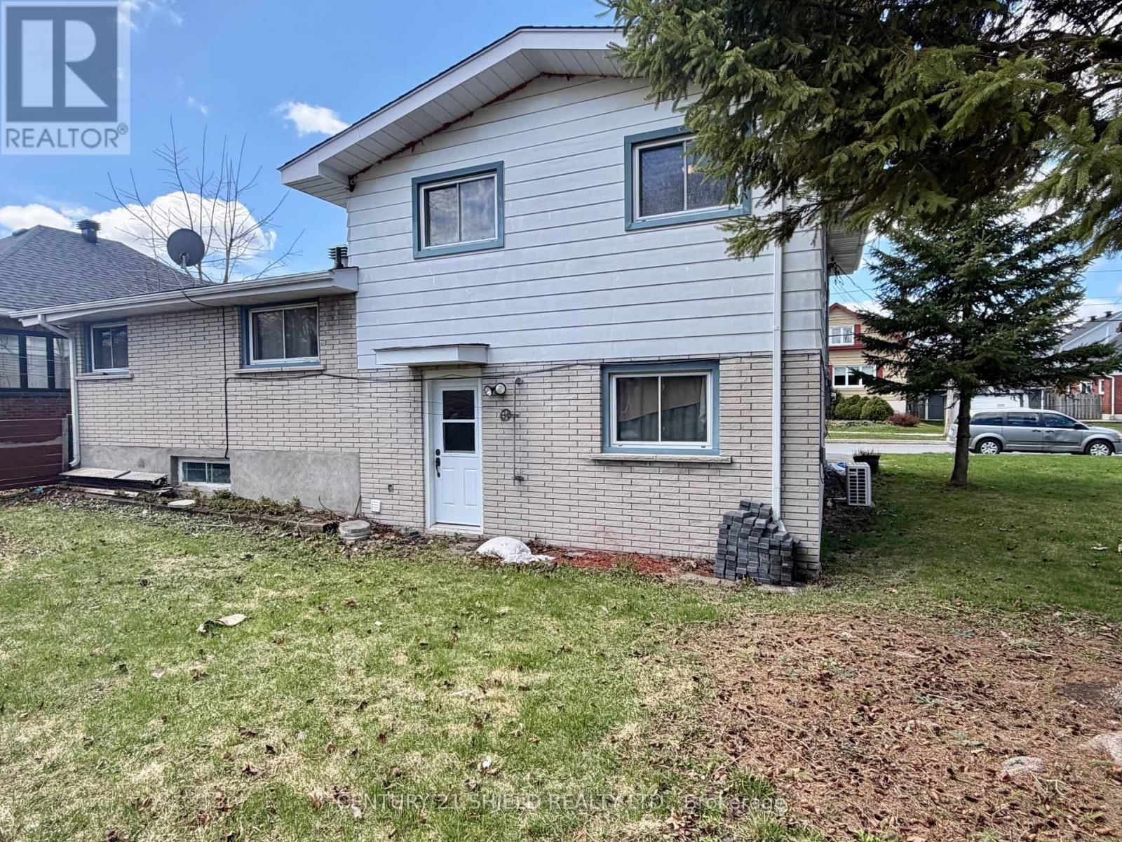 216 BALDWIN AVENUE Image 13