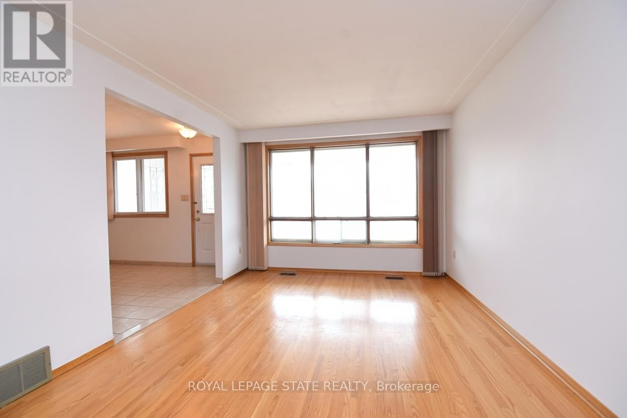 36 GLASSCO AVENUE NORTH Image 10