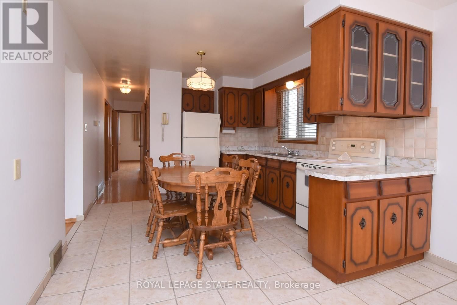 36 GLASSCO AVENUE NORTH Image 19