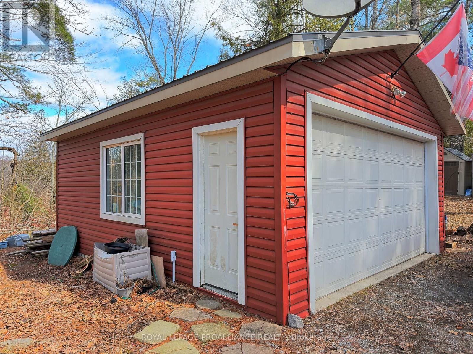 272 BELMONT 3RD LINE Image 48