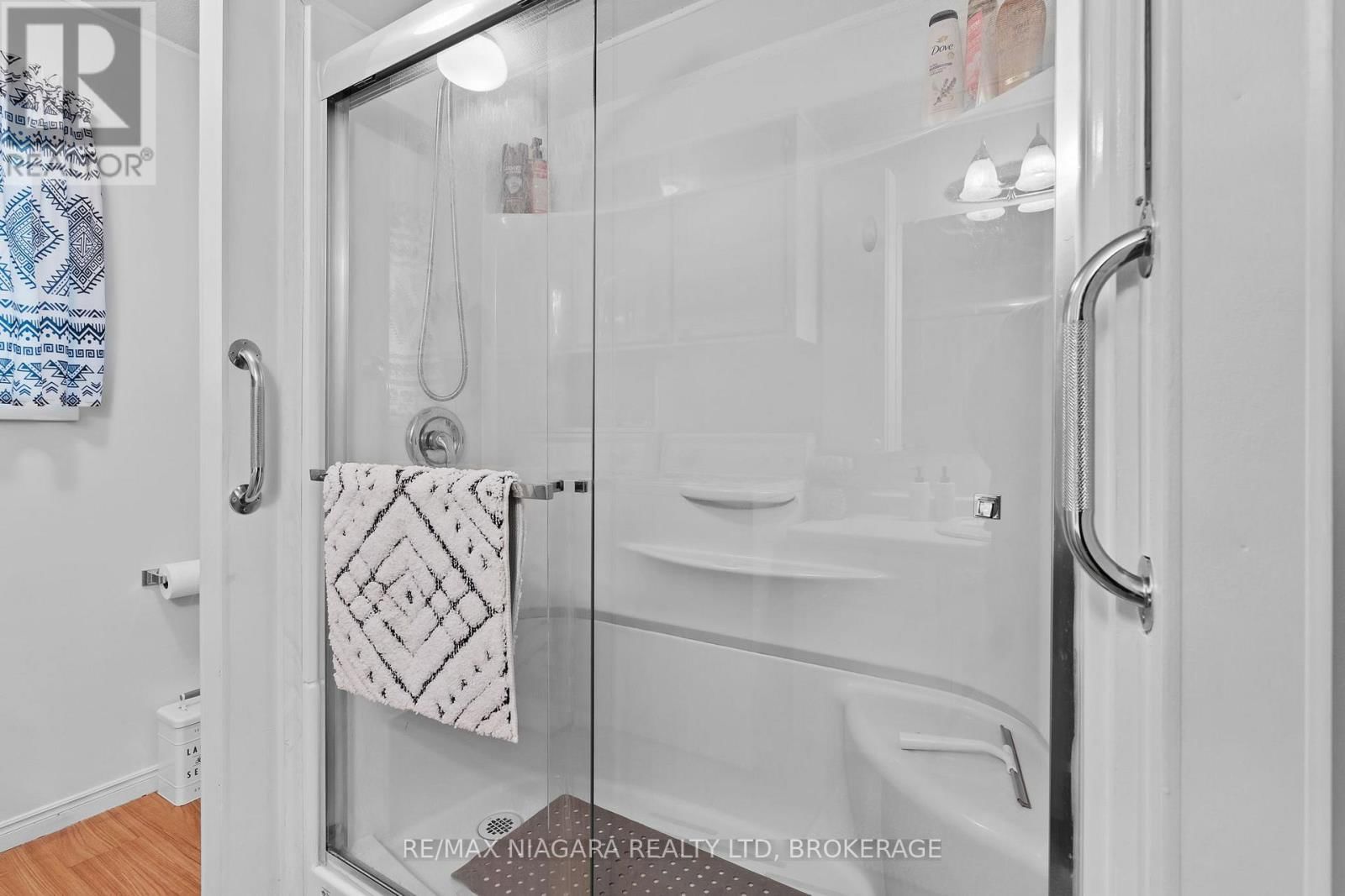 3033 TOWNLINE ROAD Image 14