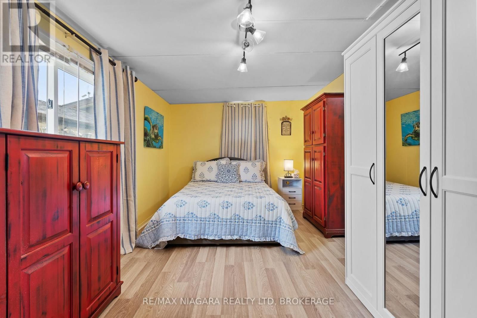 3033 TOWNLINE ROAD Image 17