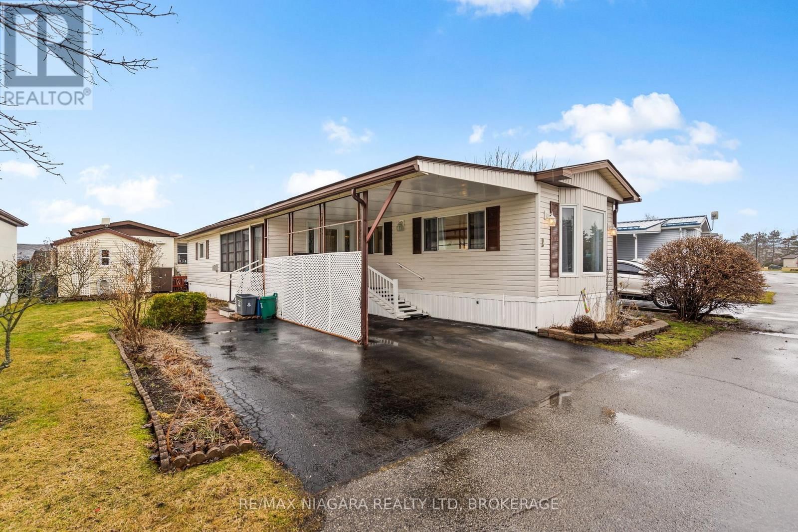 3033 TOWNLINE ROAD Image 21