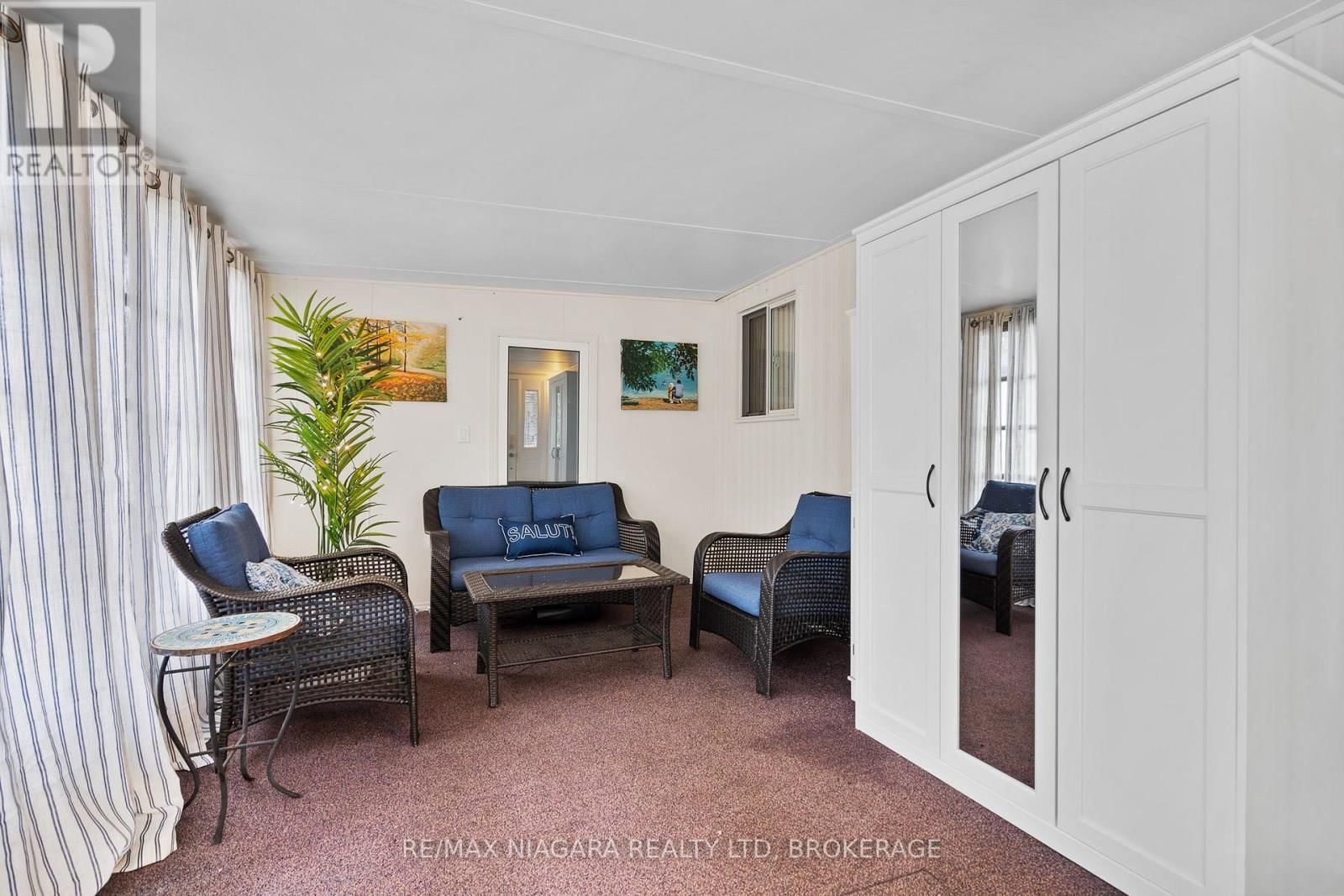 3033 TOWNLINE ROAD Image 4