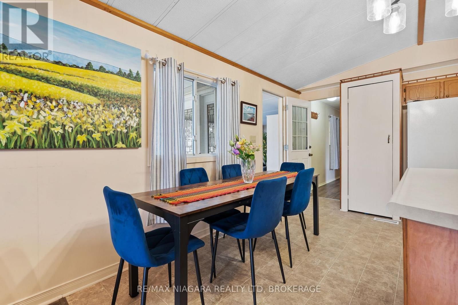 3033 TOWNLINE ROAD Image 5