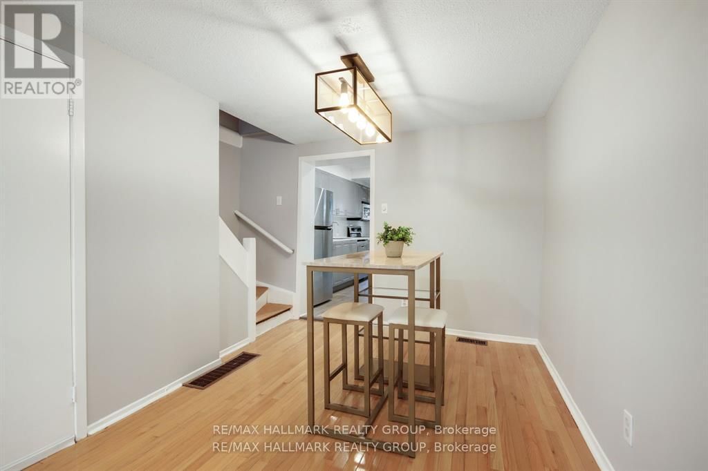 231 ST ANDREW STREET Image 13