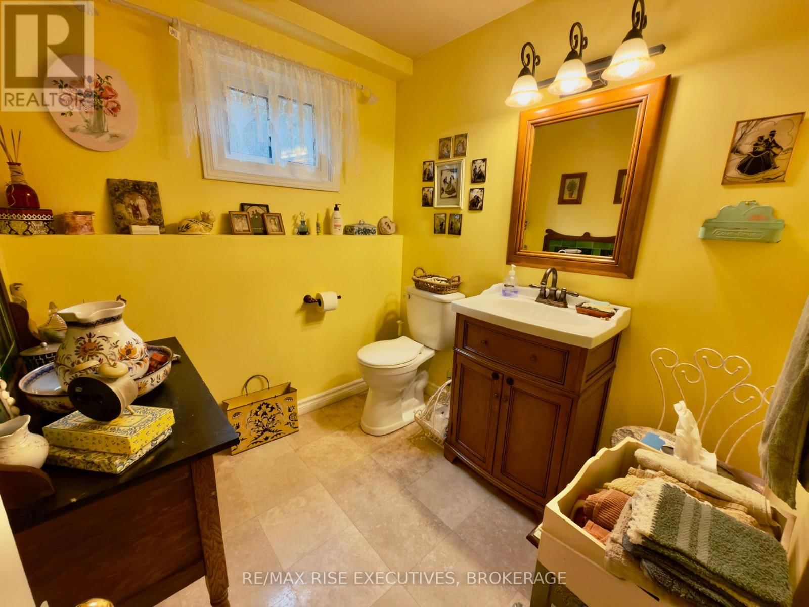 239 CHURCH STREET Image 22