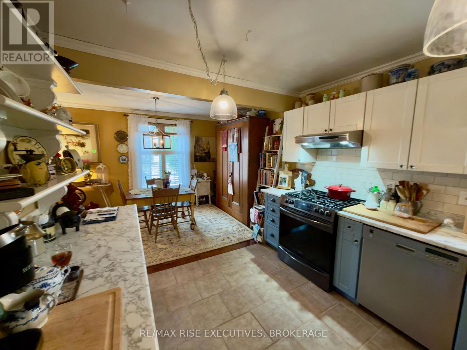 239 CHURCH STREET Image 7